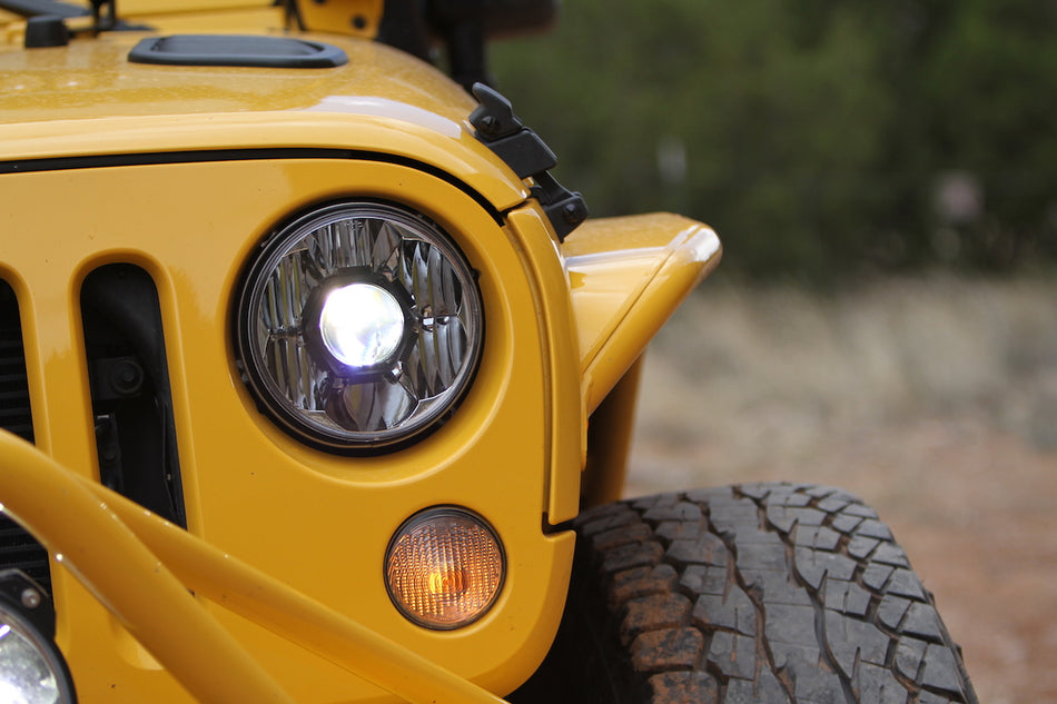 KC Hilites 7 In Gravity LED Pro - Single Headlight - SAE/ECE - 55W / 60W Driving Beam - Universal / 07-18 Jeep JK